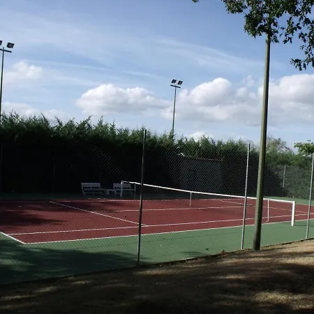 Domaine Du Bigourdan بيت للعطل Mansencome