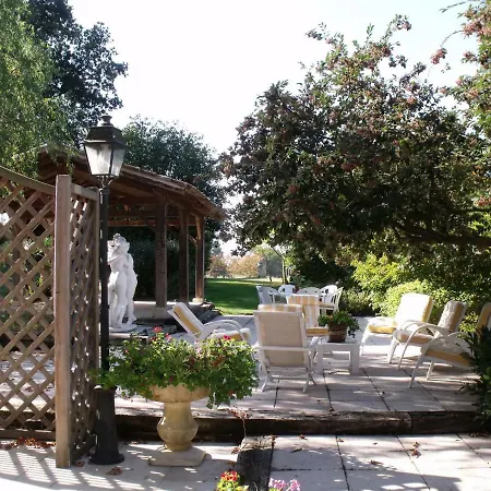 بيت للعطل Domaine Du Bigourdan Mansencome